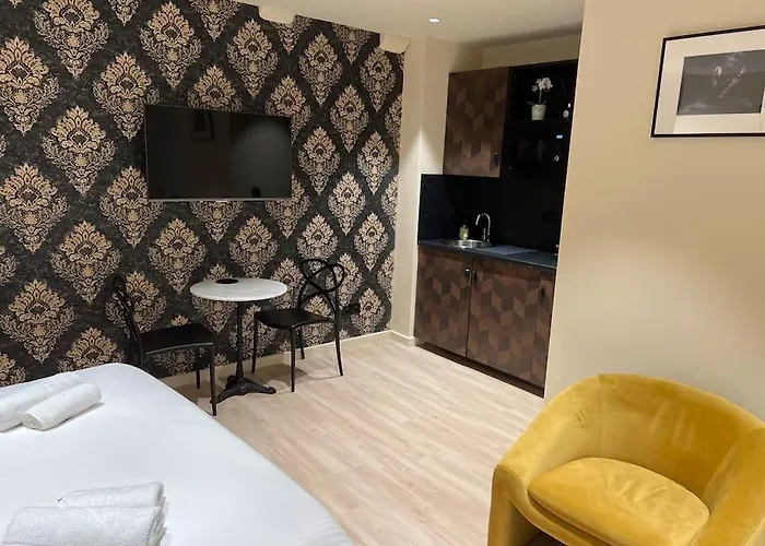 Bordeaux: Le Joyau De Cerf Volant * Μπορντό